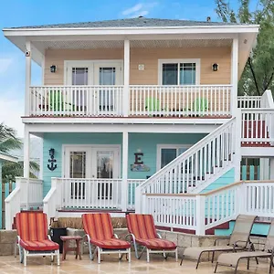 *** Hotel Embrace Bahamas